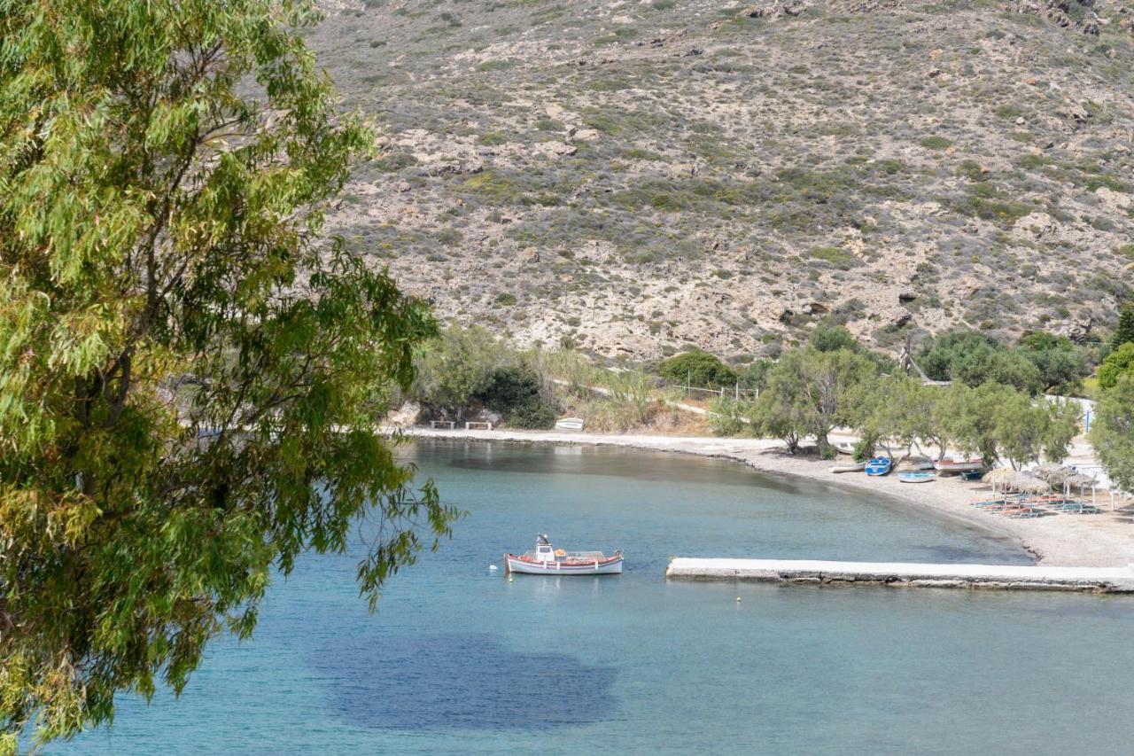Villa Notos Adamantas Eksteriør billede